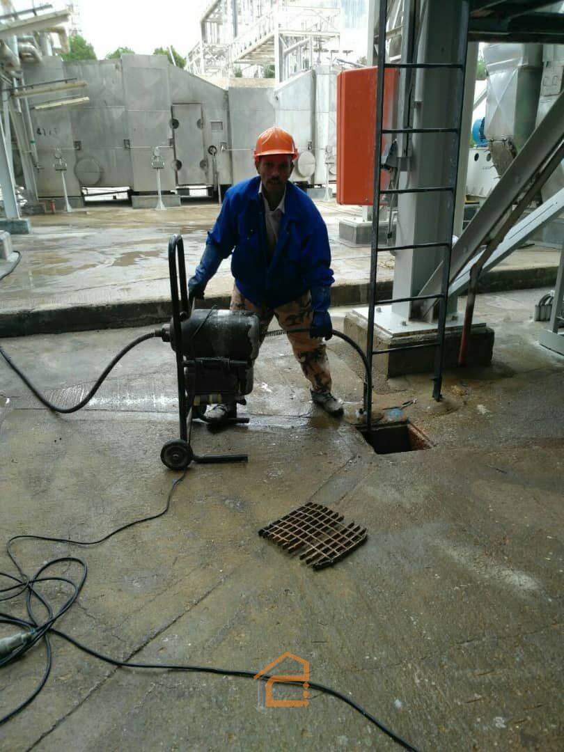 لوله بازکنی فوری و تخصصی